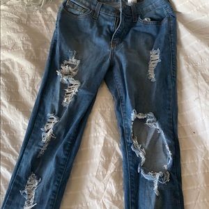 Fashion Nova Ripped highwaited skinny jeans